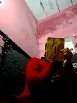 Snapshot of Bigg_bhabi chatting on 11-28-25, 11:29 Bigg bhabi online show from 11-28-25, 11:29