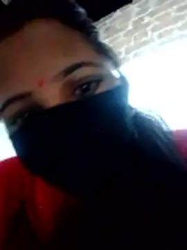 Snapshot of Bigg_bhabi chatting on 12-01-25, 11:54 Bigg bhabi online show from 12-01-25, 11:54