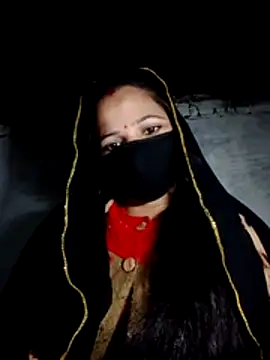 Snapshot of Bigg_bhabi chatting on 12-03-25, 11:03 Bigg bhabi online show from 12-03-25, 11:03