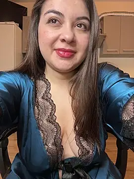 Snapshot of Lovynna chatting on 02-16-26, 09:55 Lovynna online show from 02-16-26, 09:55