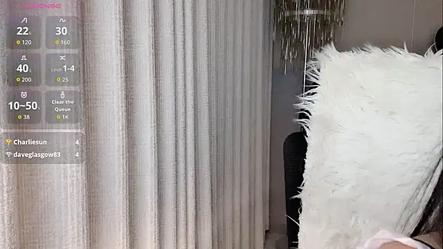 Snapshot of Aimy-my chatting on 11-18-25, 06:23 Aimy-my online show from 11-18-25, 06:23