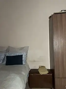 Snapshot of Boytoy_BigD chatting on 11-26-25, 05:14 Boytoy BigD online show from 11-26-25, 05:14