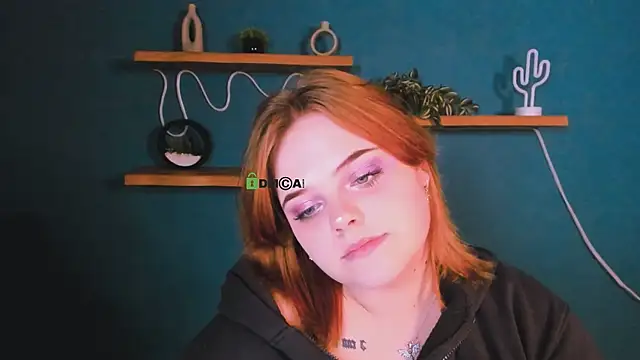 Snapshot of lika_pop chatting on 11-18-25, 07:51 lika pop online show from 11-18-25, 07:51