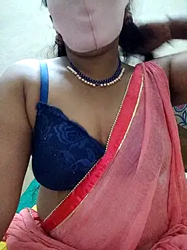 Snapshot of mahalaxmi_teluguammai chatting on 11-29-25, 11:24 mahalaxmi teluguammai online show from 11-29-25, 11:24