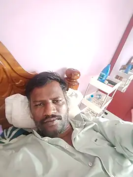 Snapshot of Paramkeerthi chatting on 08-02-26, 05:17 Paramkeerthi online show from 08-02-26, 05:17