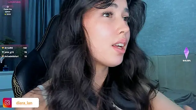 Snapshot of Diara_1an chatting on 12-02-25, 02:17 Diara 1an online show from 12-02-25, 02:17