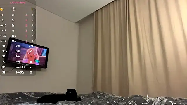 CleoSayres online show from 11-13-25, 04:39