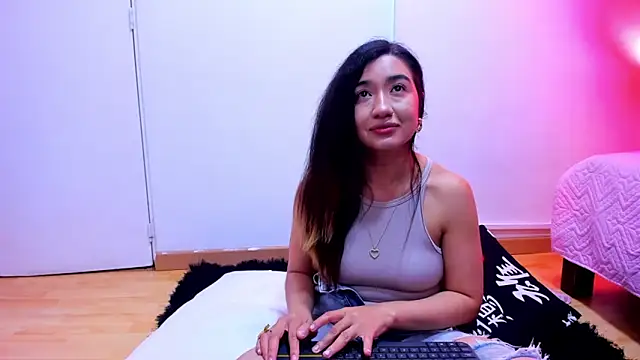 VictoriaRouge  online show from 03-31-26, 03:52