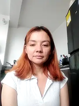 Snapshot of fio_re chatting on 12-16-25, 01:49 fio re online show from 12-16-25, 01:49