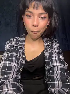 Snapshot of Lily_Sex chatting on 12-02-25, 02:06 Lily Sex online show from 12-02-25, 02:06