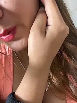 Snapshot of Mehboob_Khan11 chatting on 02-18-26, 05:47 Mehboob Khan11 online show from 02-18-26, 05:47