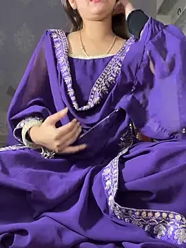 Snapshot of Mehboob_Khan11 chatting on 03-05-26, 04:08 Mehboob Khan11 online show from 03-05-26, 04:08