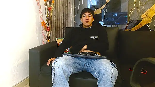 Tommy160920 online show from 12-01-25, 12:54