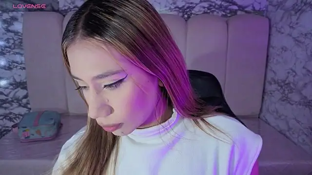 Evy Luxx v online show from 01-16-26, 04:05