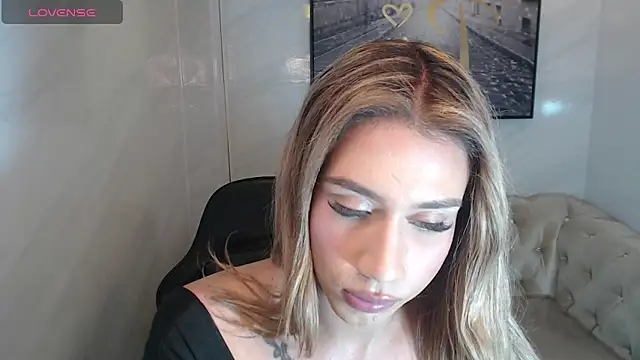Evy Luxx v online show from 06-03-26, 02:36