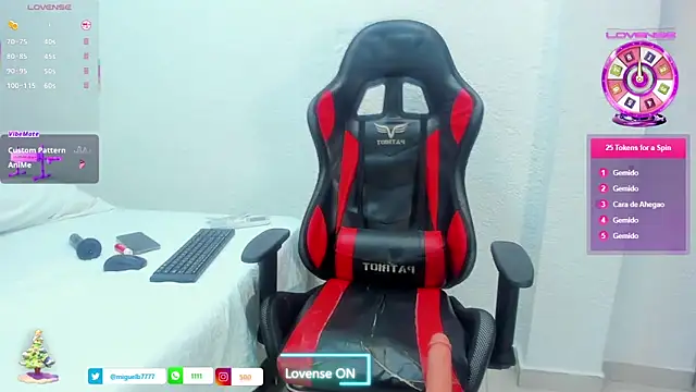 Snapshot of Jacob_77_ chatting on 12-01-25, 07:19 Jacob 77 online show from 12-01-25, 07:19