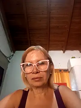 Snapshot of SexyMilf1211 chatting on 03-04-26, 06:14 SexyMilf1211 online show from 03-04-26, 06:14