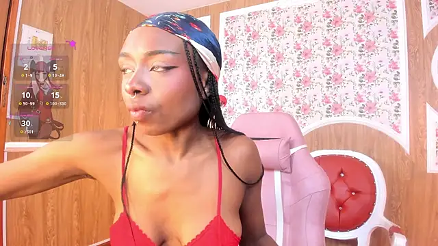 Snapshot of Midnight_Bluee chatting on 11-20-25, 12:05 Midnight Bluee online show from 11-20-25, 12:05