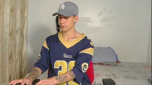 Snapshot of kilyan_wow chatting on 11-24-25, 08:58 kilyan wow online show from 11-24-25, 08:58