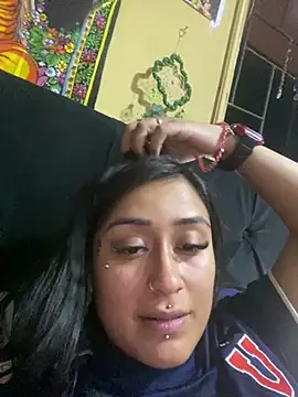 Felinamiau online show from 03-18-26, 02:26