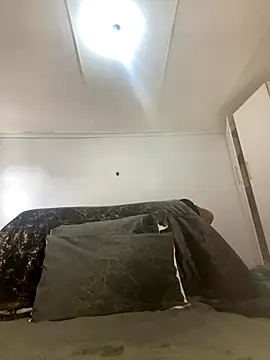 Snapshot of Busty-Sweetheart chatting on 11-14-25, 07:51 Busty-Sweetheart online show from 11-14-25, 07:51