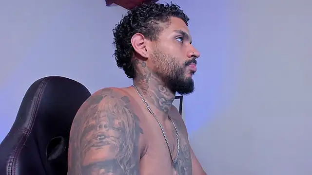 LuigiVitale 1 online show from 02-27-26, 01:38