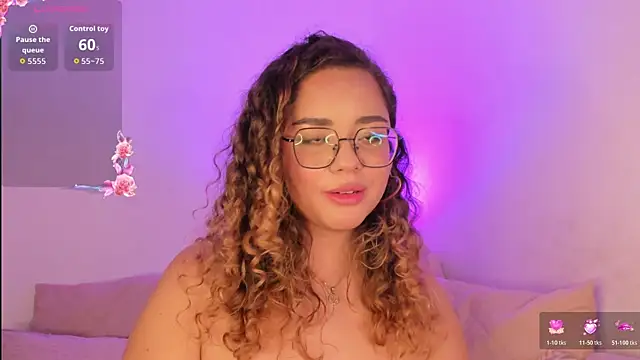 Snapshot of Amalia_Bennet chatting on 11-14-25, 10:29 Amalia Bennet online show from 11-14-25, 10:29