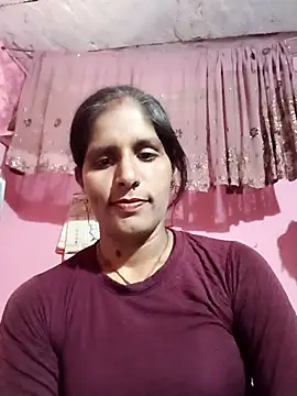 Snapshot of Pirvesh_singh chatting on 04-18-26, 09:46 Pirvesh singh online show from 04-18-26, 09:46