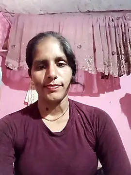 Snapshot of Pirvesh_singh chatting on 04-19-26, 08:35 Pirvesh singh online show from 04-19-26, 08:35