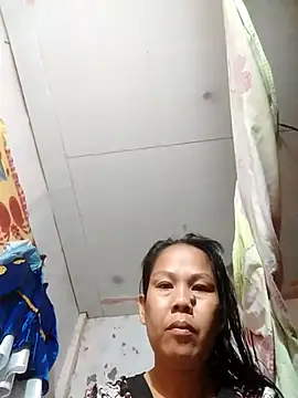 Snapshot of Milky_juicycum chatting on 12-04-25, 04:44 Milky juicycum online show from 12-04-25, 04:44