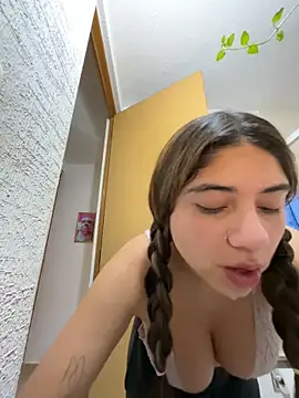 Monica17 online show from 05-15-26, 03:24