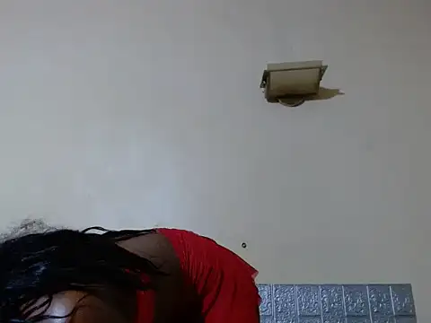 Snapshot of DesireQueenxxx chatting on 11-22-25, 04:22 DesireQueenxxx online show from 11-22-25, 04:22