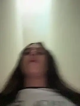 Snapshot of Isabella_Hillss chatting on 11-25-25, 07:36 Isabella Hillss online show from 11-25-25, 07:36