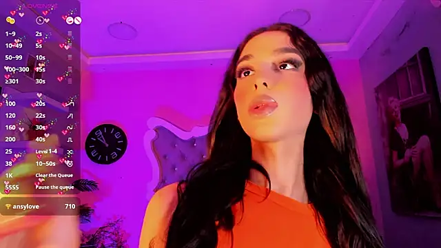 LeslieAmor1 online show from 11-24-25, 06:35