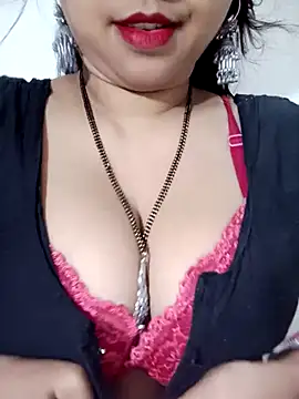 Snapshot of Aradhna_08 chatting on 12-05-25, 06:44 Aradhna 08 online show from 12-05-25, 06:44