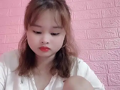 Snapshot of Lina8386 chatting on 11-24-25, 11:26 Lina8386 online show from 11-24-25, 11:26