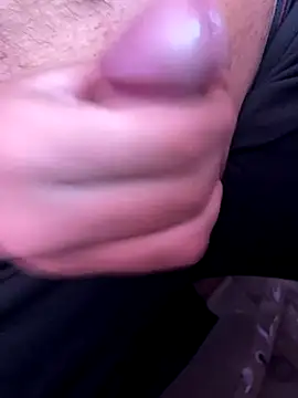 Snapshot of Your_imran chatting on 12-04-25, 06:44 Your imran online show from 12-04-25, 06:44