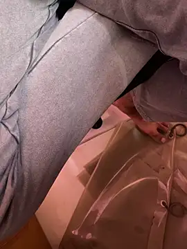 Snapshot of Your_imran chatting on 12-15-25, 05:34 Your imran online show from 12-15-25, 05:34