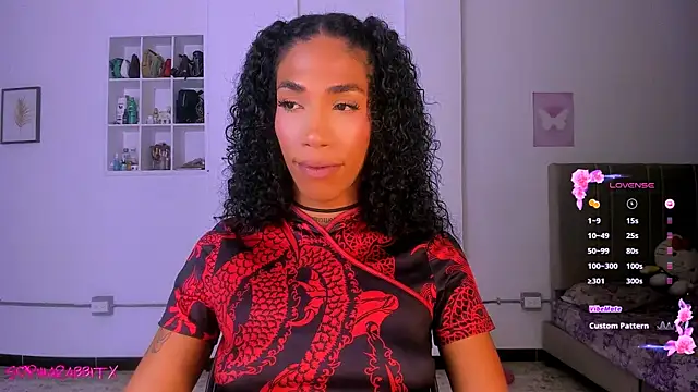 Snapshot of _Larabbitxx chatting on 03-17-26, 01:21 Larabbitxx online show from 03-17-26, 01:21