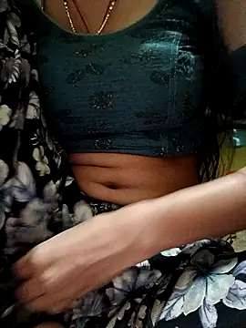 Miss Nidhi89 online show from 11-14-25, 09:52