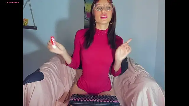 Snapshot of blueberry1233 chatting on 11-29-25, 12:57 blueberry1233 online show from 11-29-25, 12:57