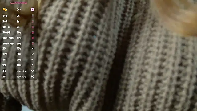 Snapshot of AdritVance chatting on 11-23-25, 06:35 AdritVance online show from 11-23-25, 06:35