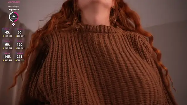 Snapshot of AdritVance chatting on 06-10-26, 01:21 AdritVance online show from 06-10-26, 01:21