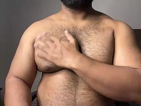 Snapshot of hot_rocco1 chatting on 02-03-26, 04:45 hot rocco1 online show from 02-03-26, 04:45