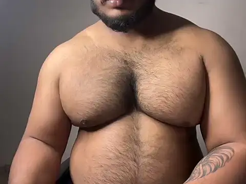 Snapshot of hot_rocco1 chatting on 02-16-26, 05:20 hot rocco1 online show from 02-16-26, 05:20