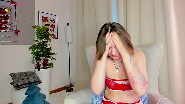 KiraRogers online show from 01-10-26, 08:16