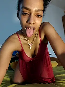 Snapshot of chanell95 chatting on 05-04-26, 07:37 chanell95 online show from 05-04-26, 07:37