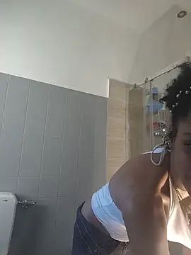 Snapshot of chanell95 chatting on 05-09-26, 09:47 chanell95 online show from 05-09-26, 09:47