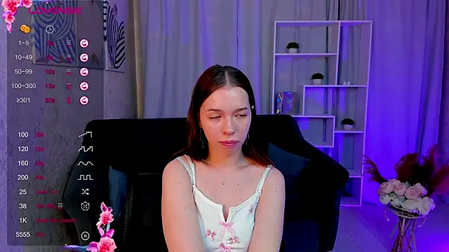 LisaWillsons online show from 12-05-25, 01:03