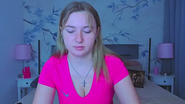 Sweetie kitty1 online show from 12-05-25, 01:31